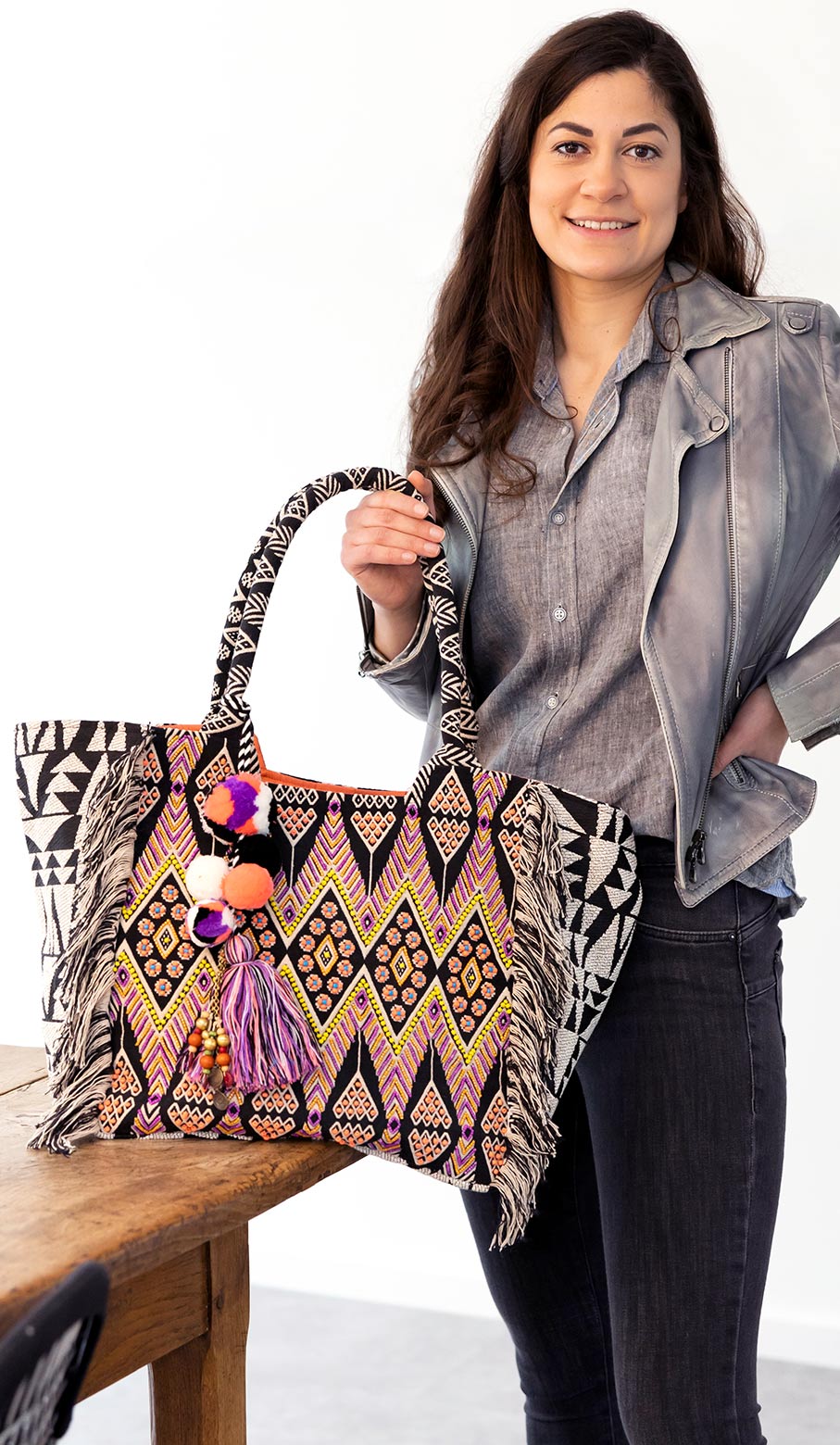Neela Tasche Neela Tasche
